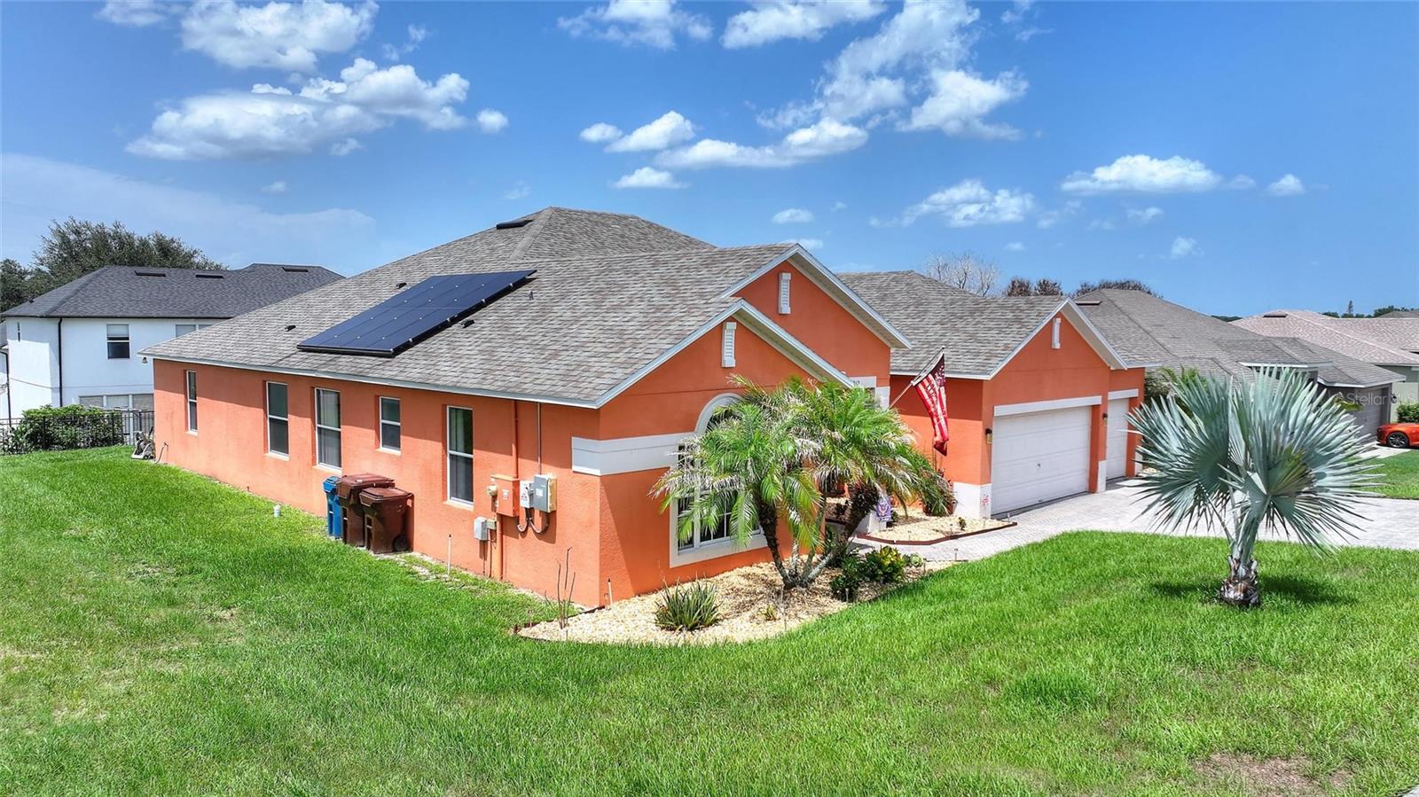 212 Brookshire Dr, Lake Wales, FL 33898 photo