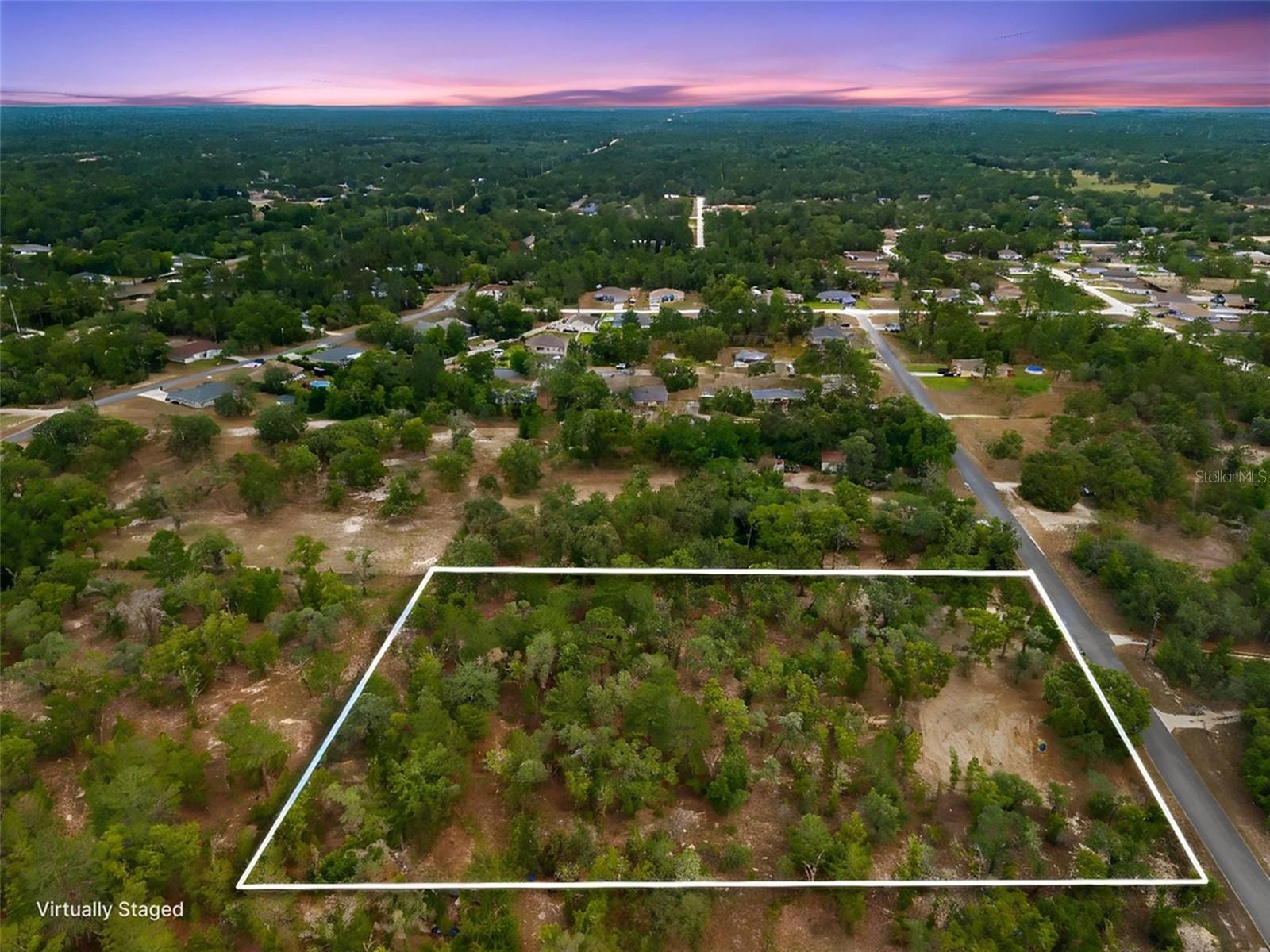 12055 Finch Rd, Weeki Wachee, FL 34614 photo