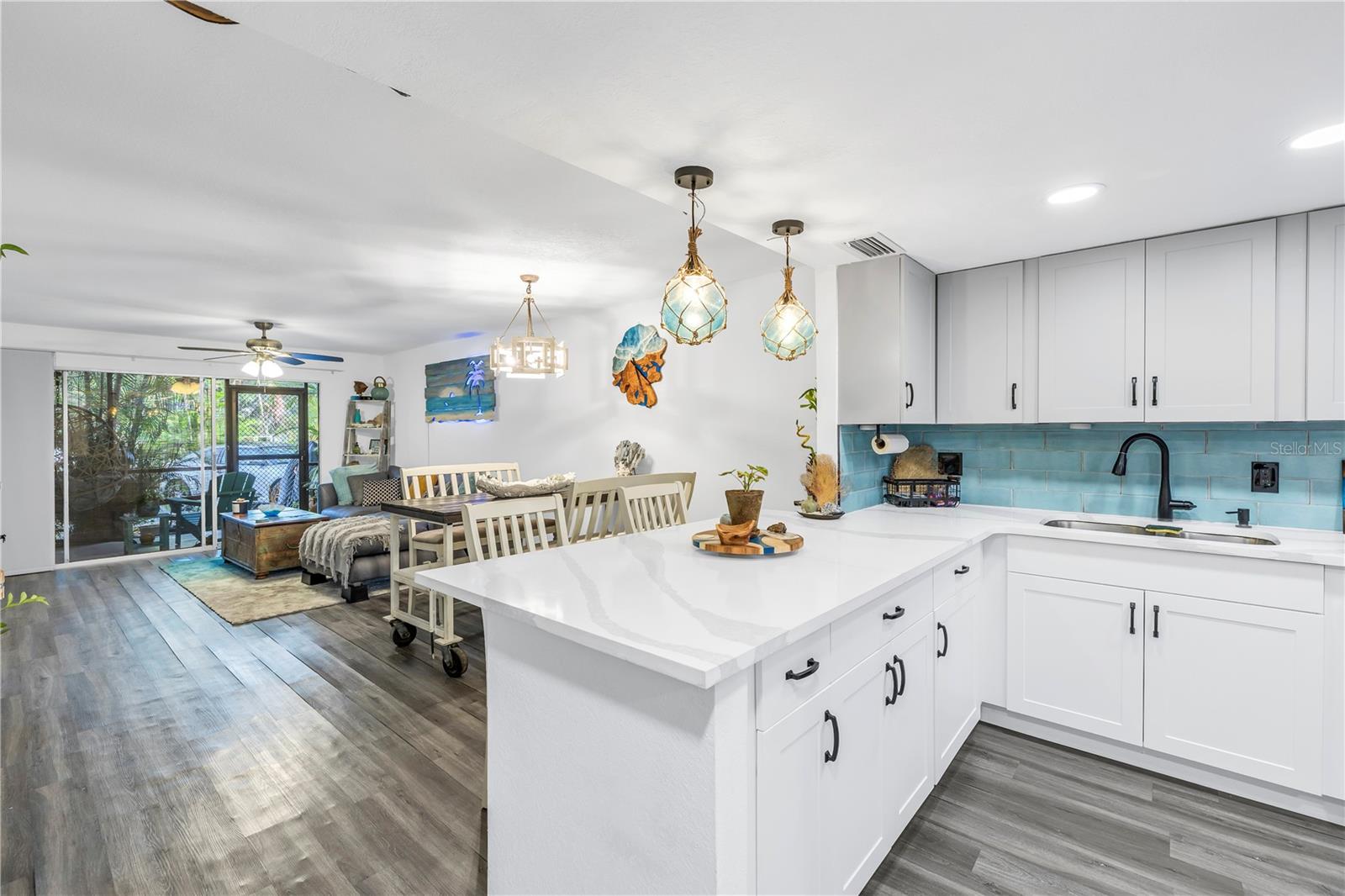 Condominium in SARASOTA FL 3700 S OSPREY AVENUE #122 13.jpg