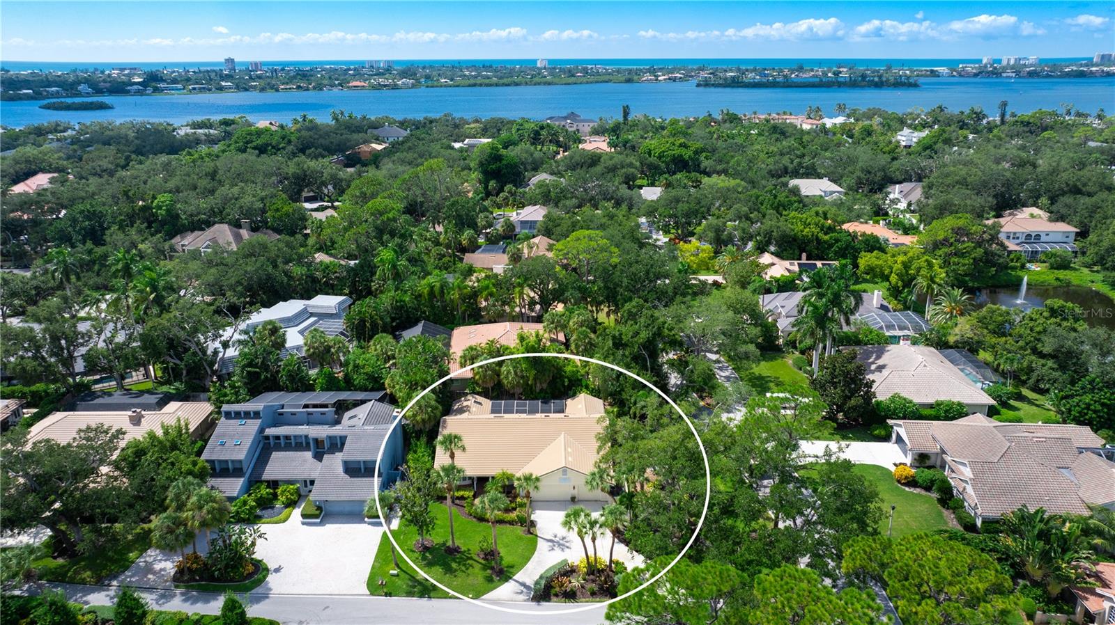 4887 Peregrine Point Cir, Sarasota, FL 34231