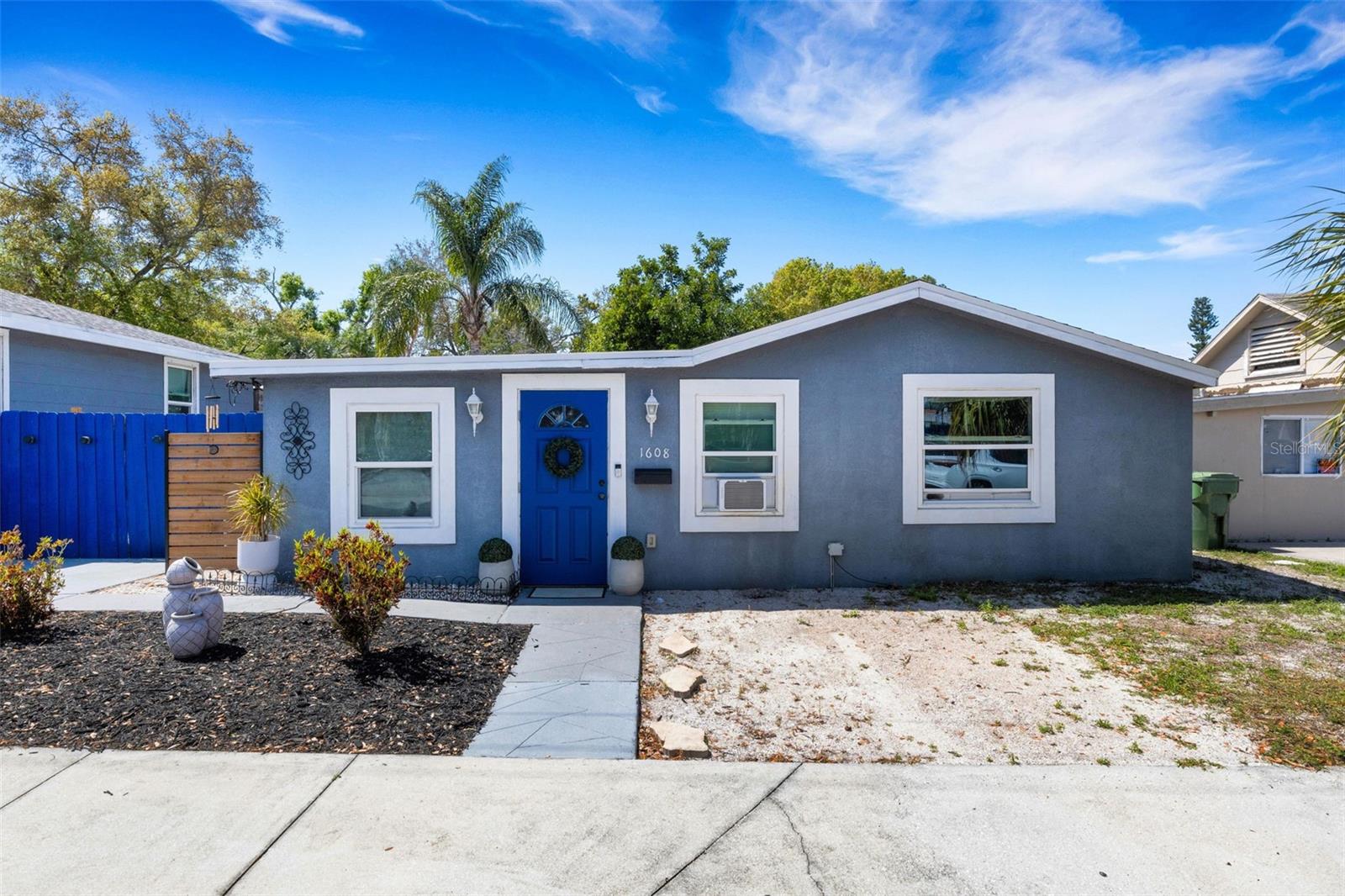 1612 11 St, Bradenton, FL 34205
