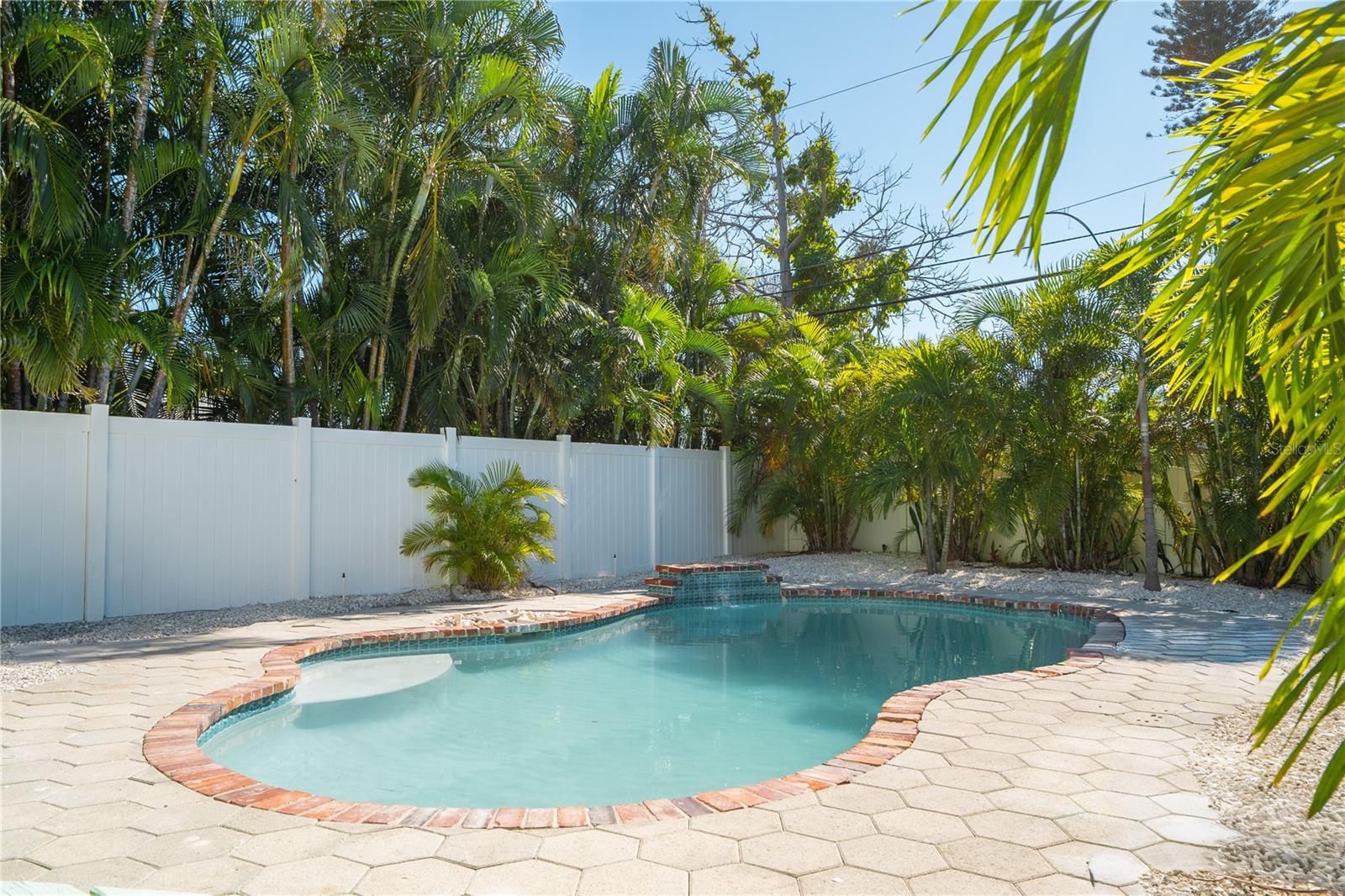 3310 E Maritana Dr, St Pete Beach, FL 33706 photo