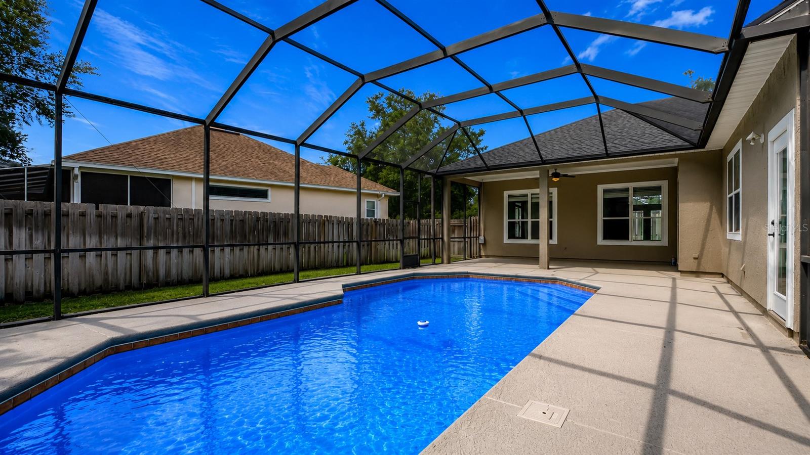 420 Twin Oaks Ln, Saint Johns, FL 32259