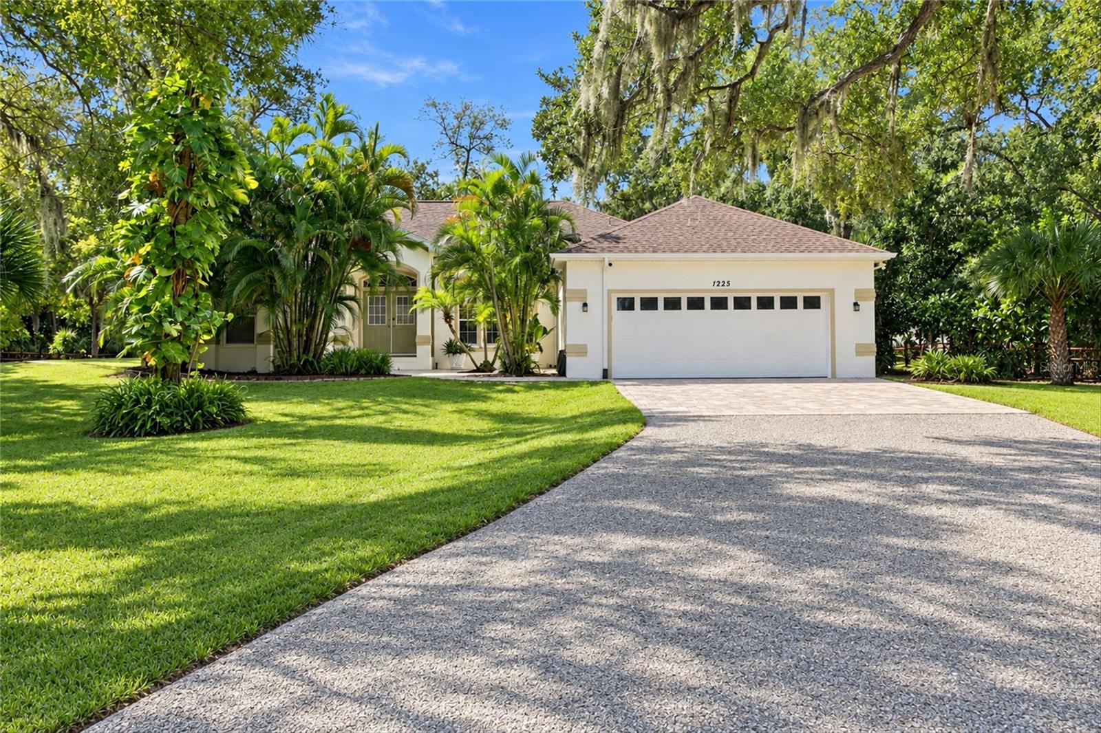 1225 Oak Tree Ln, Nokomis, FL 34275