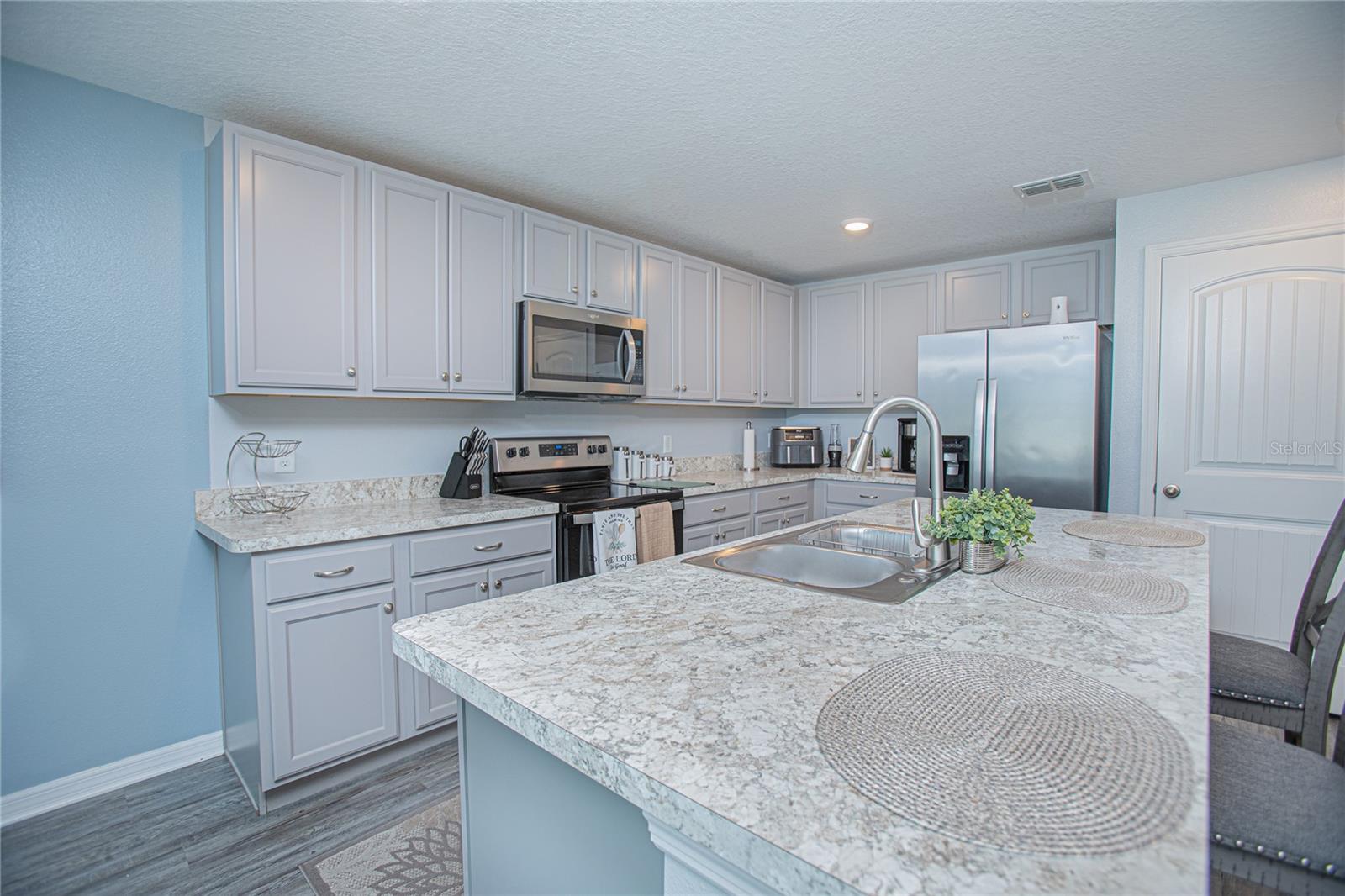 214 Linda Ln, Auburndale, FL 33823 photo