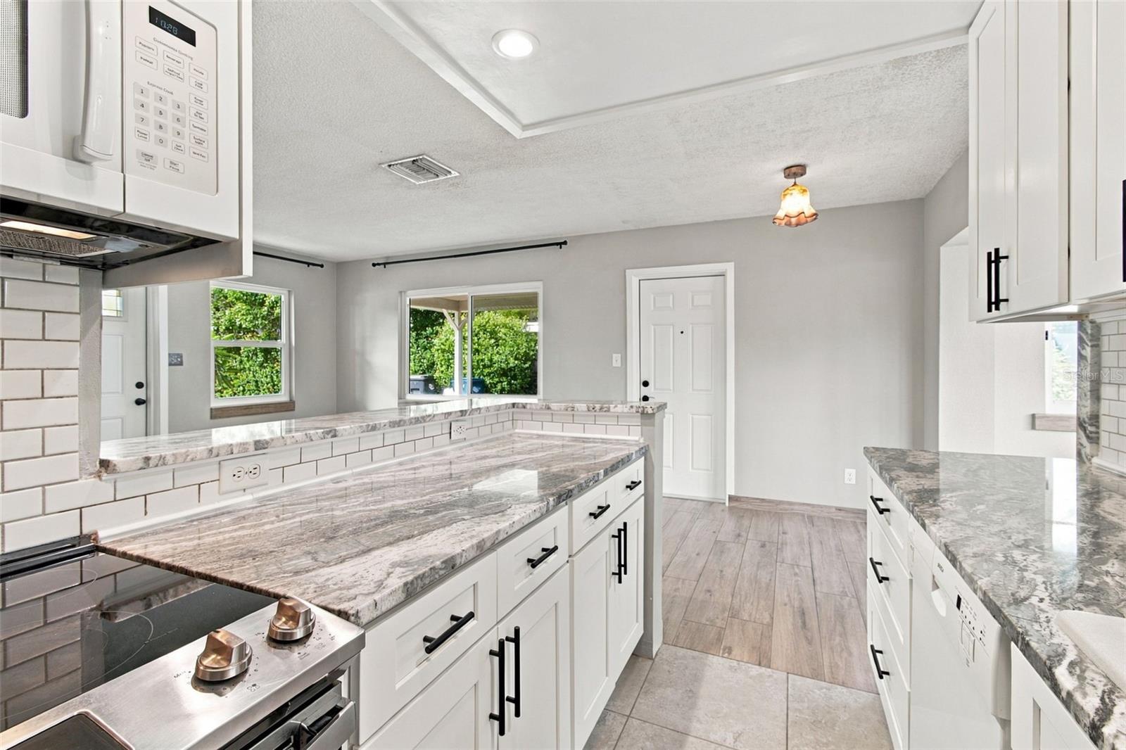 2315 Amherst Ave, Bradenton, FL 34207 photo