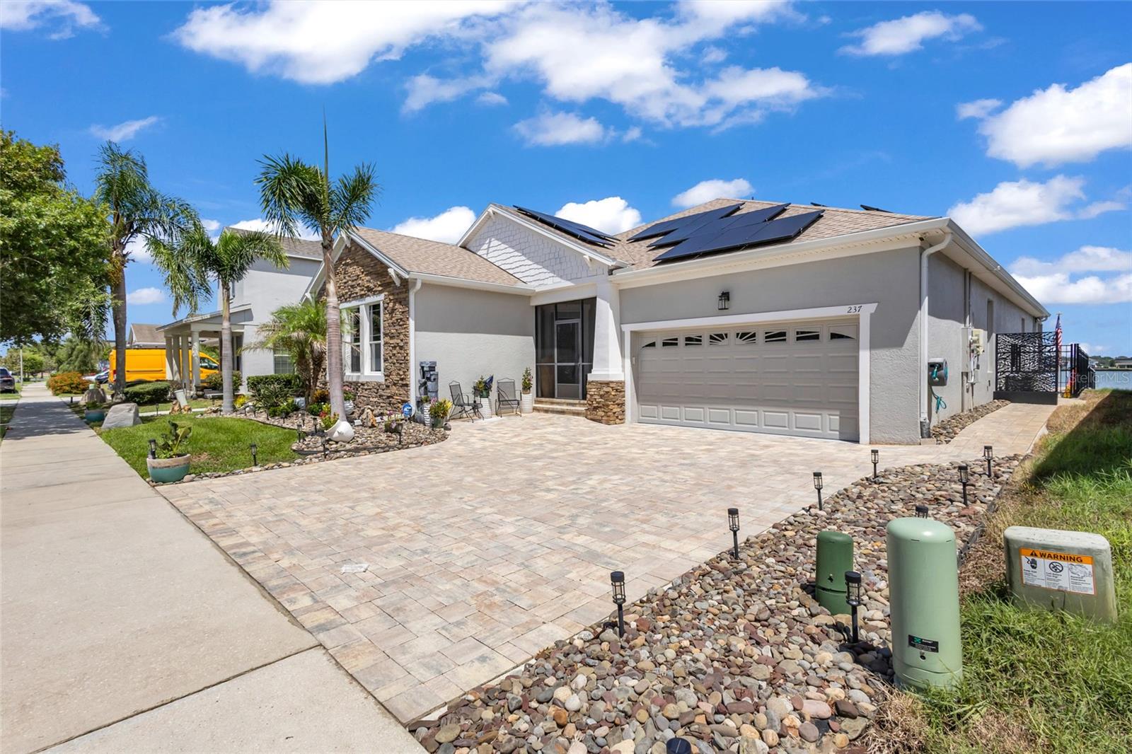 237 Blue Cypress Dr, Groveland, FL 34736 photo