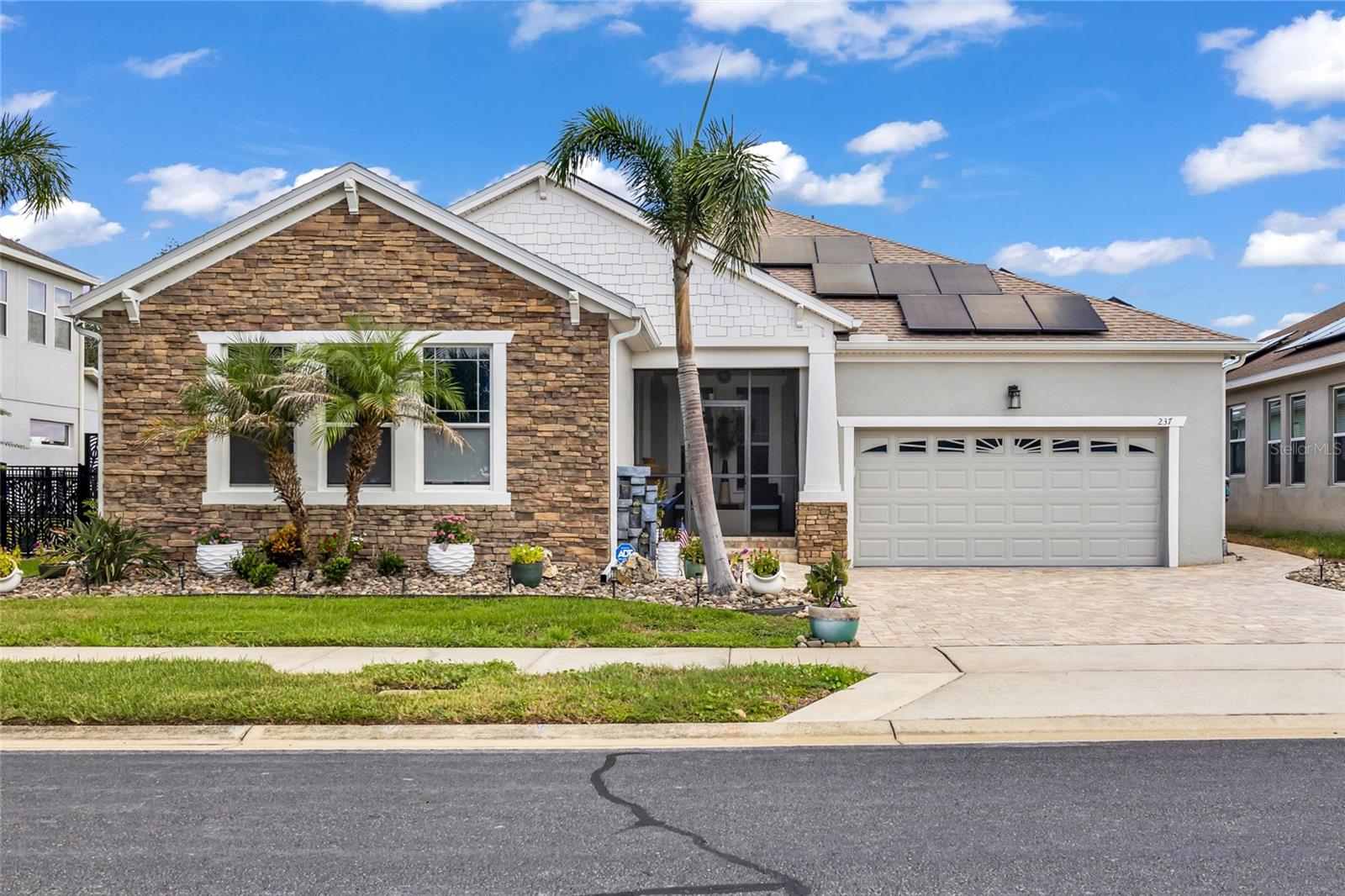 237 Blue Cypress Dr, Groveland, FL 34736 photo