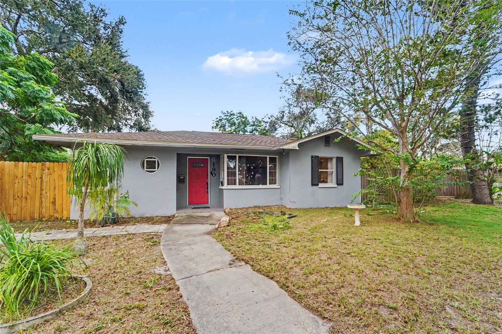 6190 2 Ave, Saint Petersburg, FL 33707