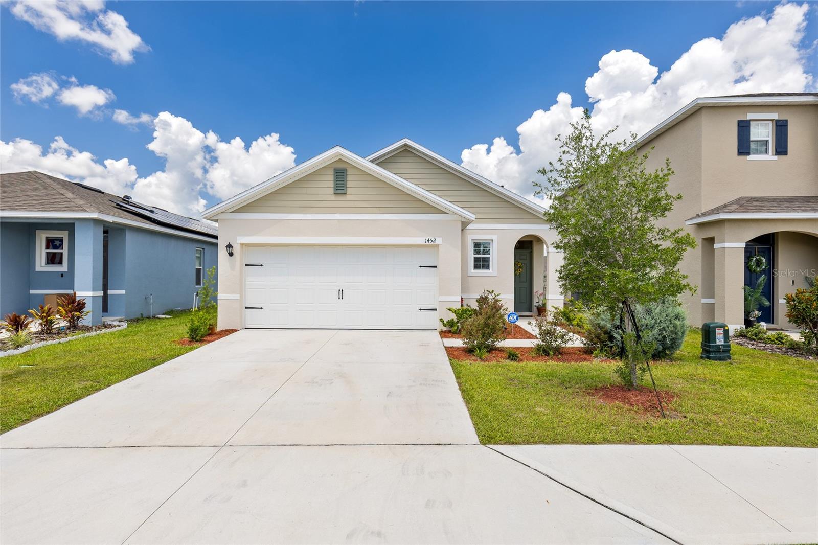 1452 Cumberland Ave, Davenport, FL 33837