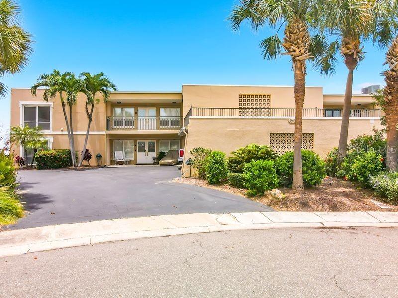210 Dolphin Pt #C, Clearwater Beach, FL 33767 photo