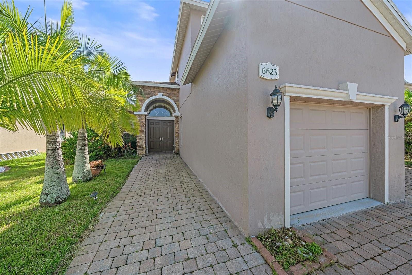 6623 38 Ln, Sarasota, FL 34243 photo