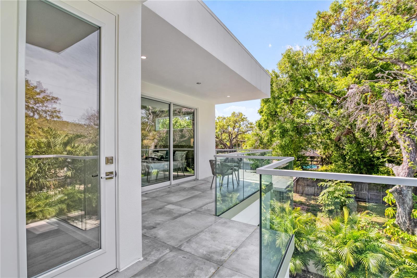 Single Family Residence in SARASOTA FL 2327 HILLVIEW STREET 45.jpg