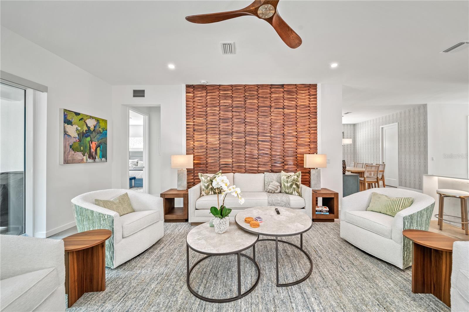 Single Family Residence in SARASOTA FL 2327 HILLVIEW STREET 12.jpg