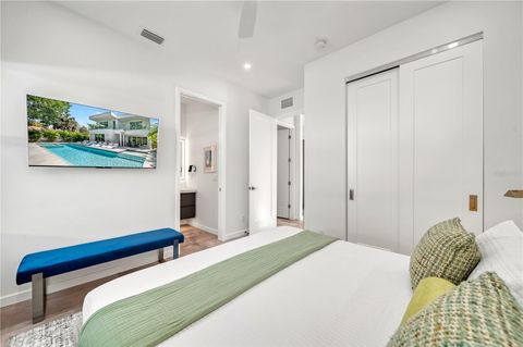 Single Family Residence in SARASOTA FL 2327 HILLVIEW STREET 17.jpg