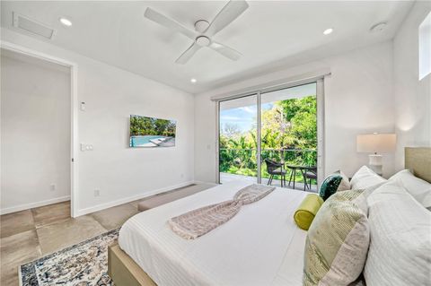 Single Family Residence in SARASOTA FL 2327 HILLVIEW STREET 43.jpg