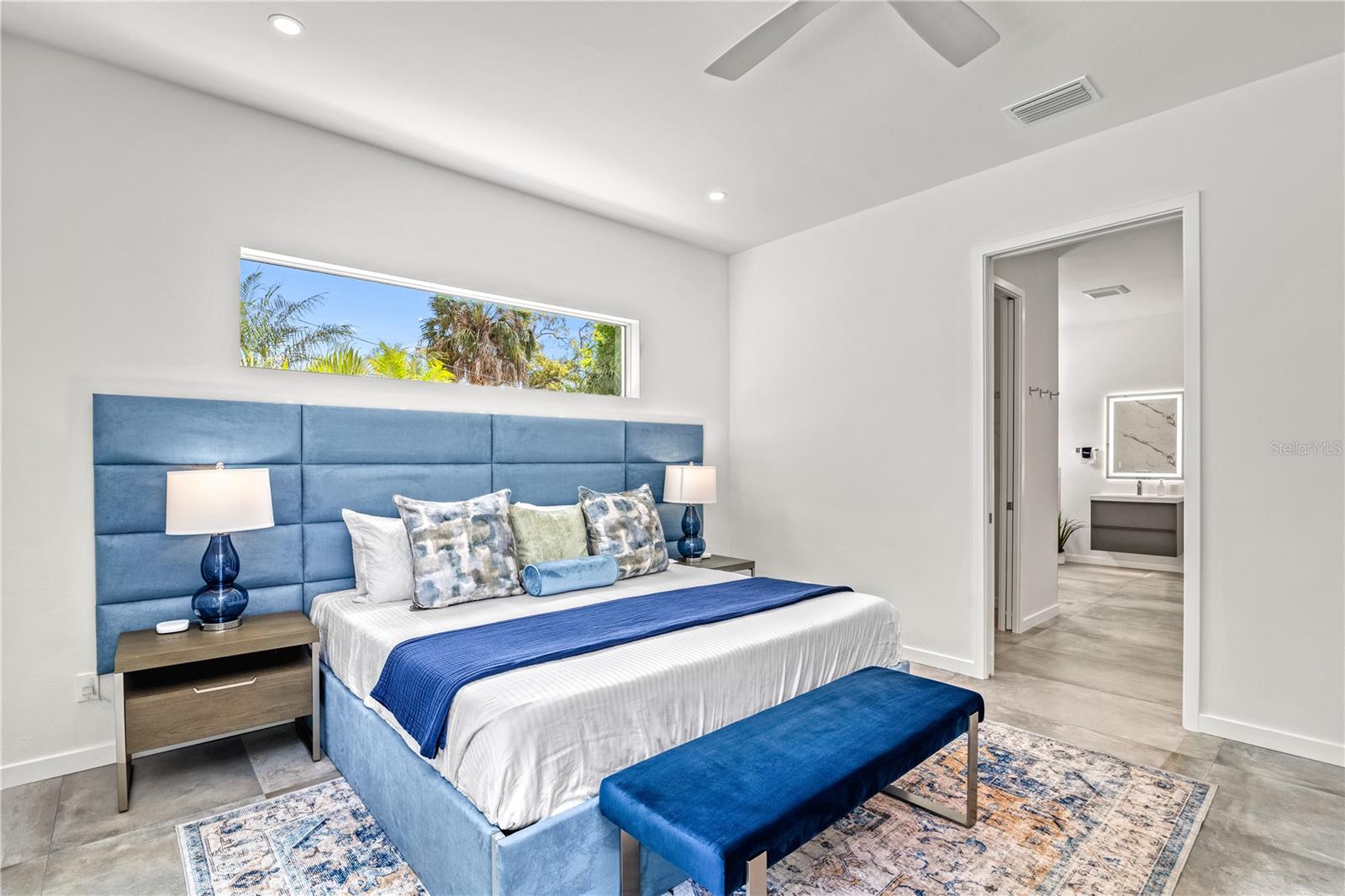 Single Family Residence in SARASOTA FL 2327 HILLVIEW STREET 23.jpg