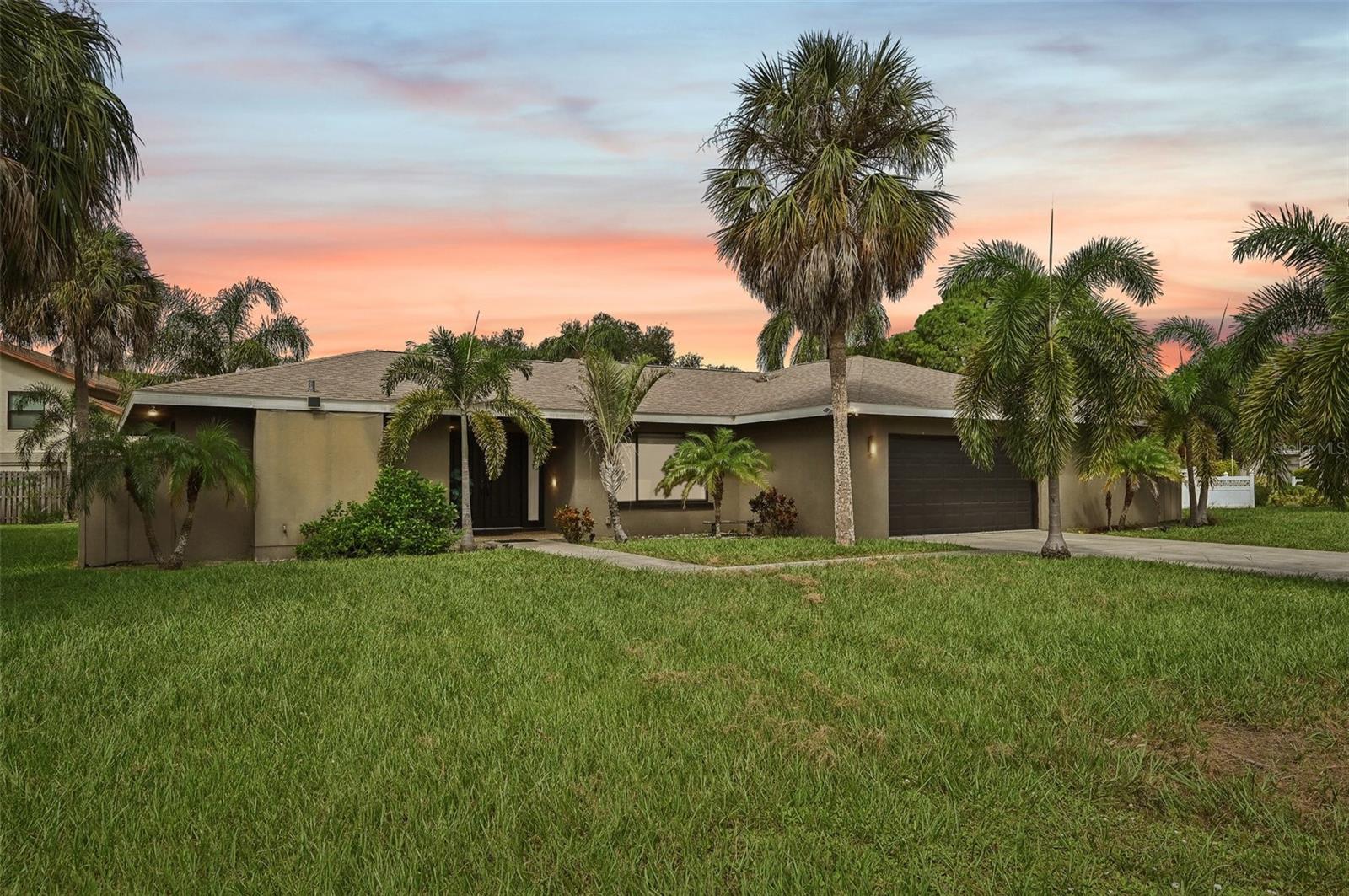6106 45 St, Bradenton, FL 34210 photo