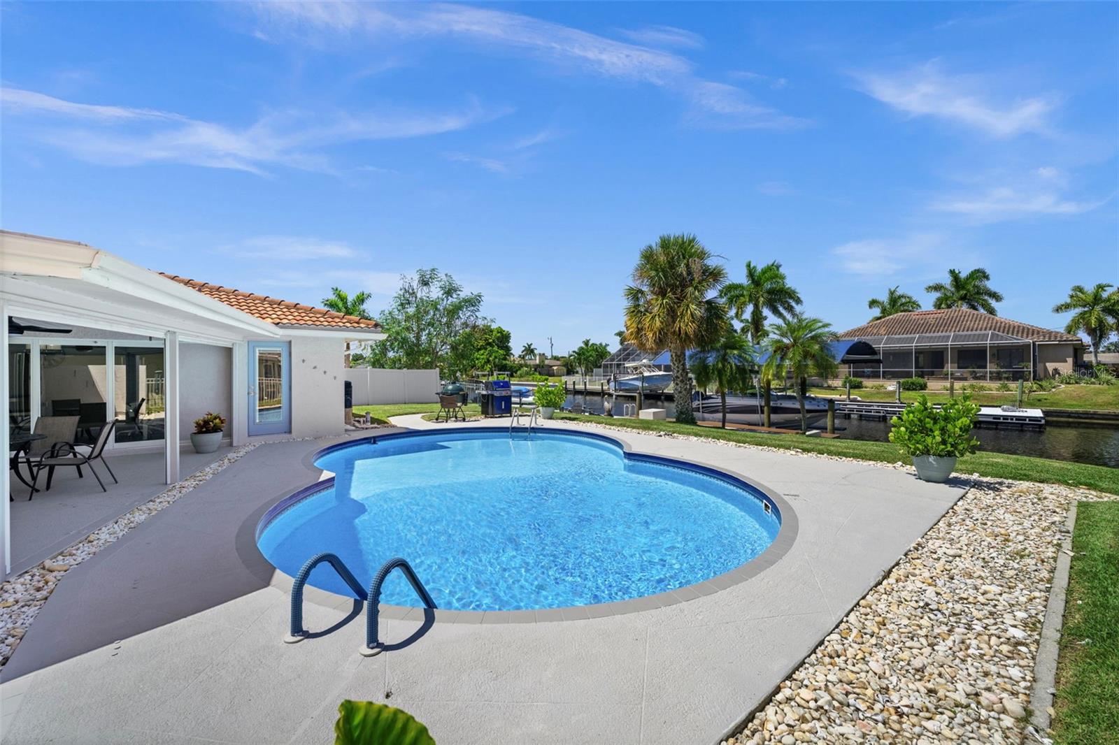 4914 Sorrento Ct, Cape Coral, FL 33904 photo