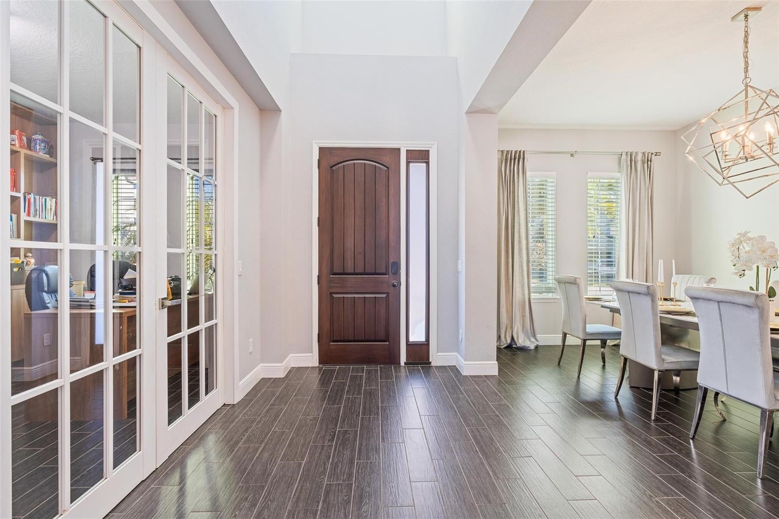 8324 Ludington Cir, Orlando, FL 32836 photo