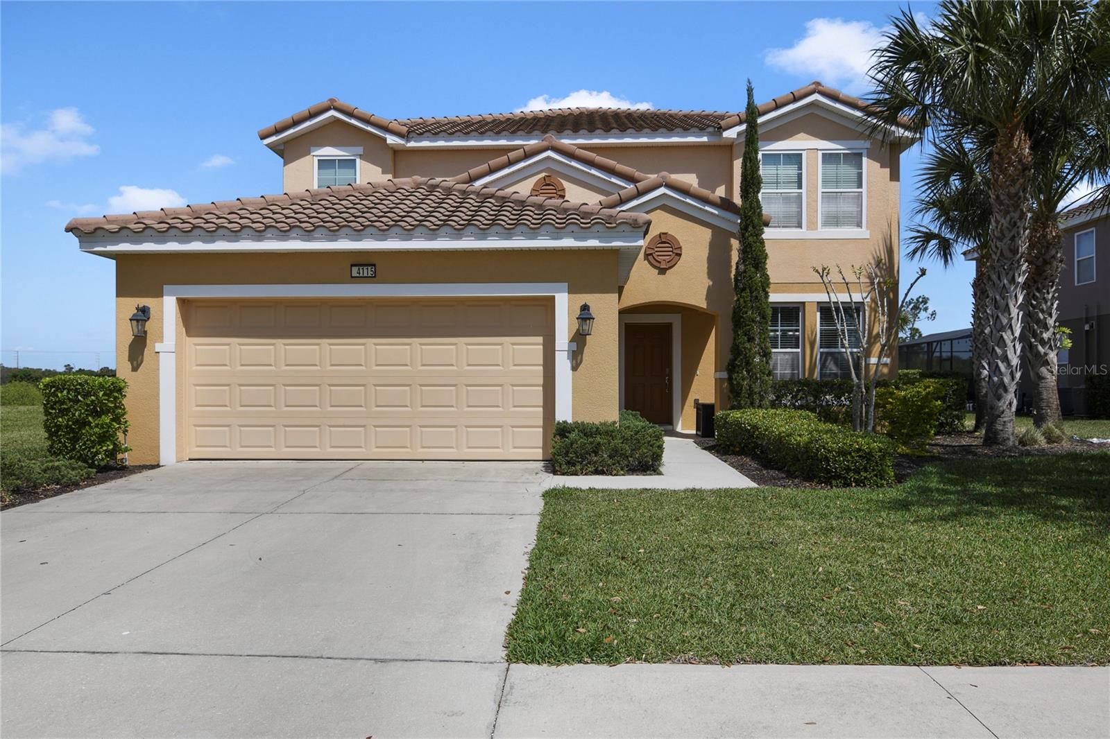 4115 Oaktree Dr, Davenport, FL 33837