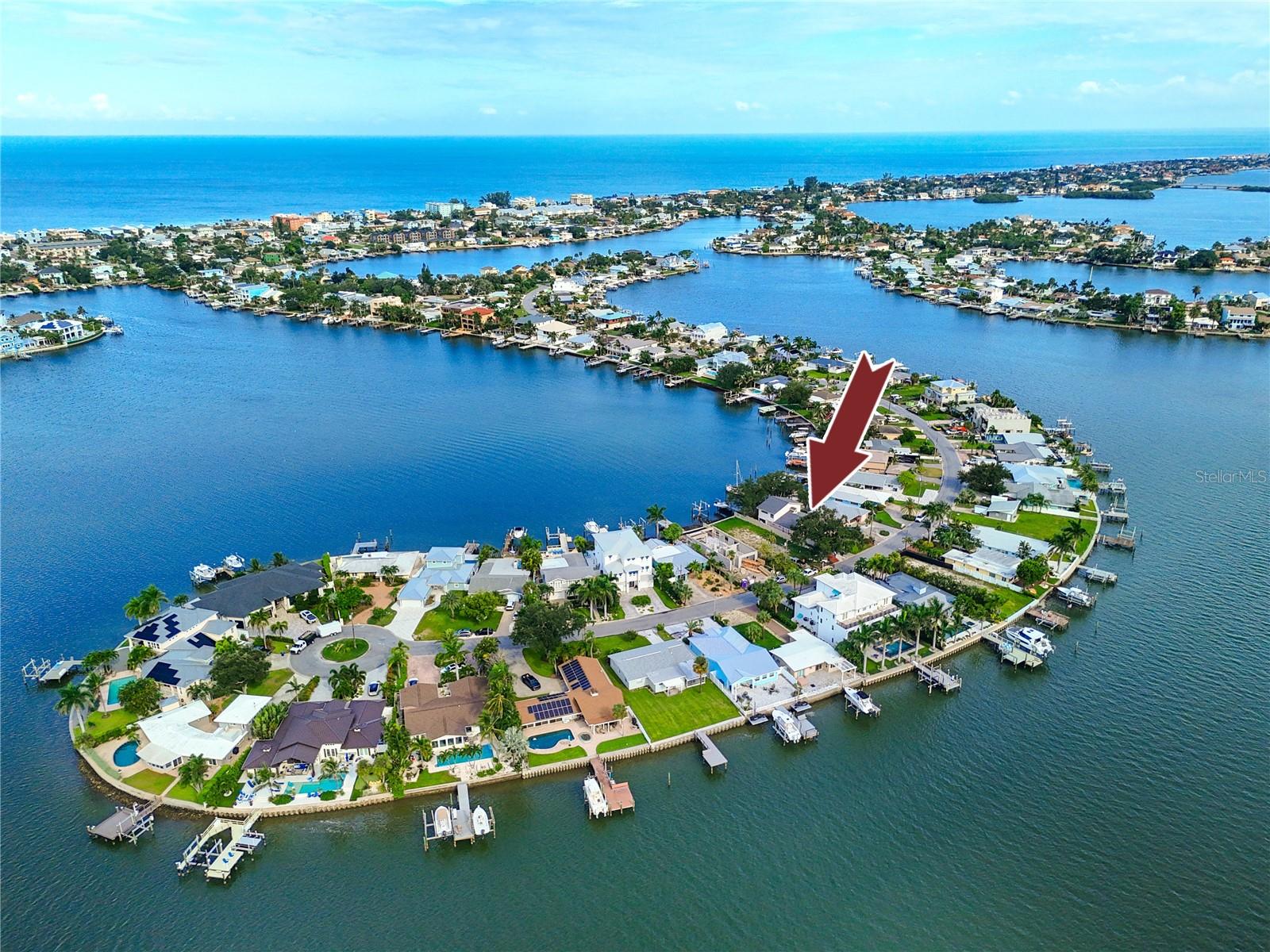 517 20 Ave, Indian Rocks Beach, FL 33785