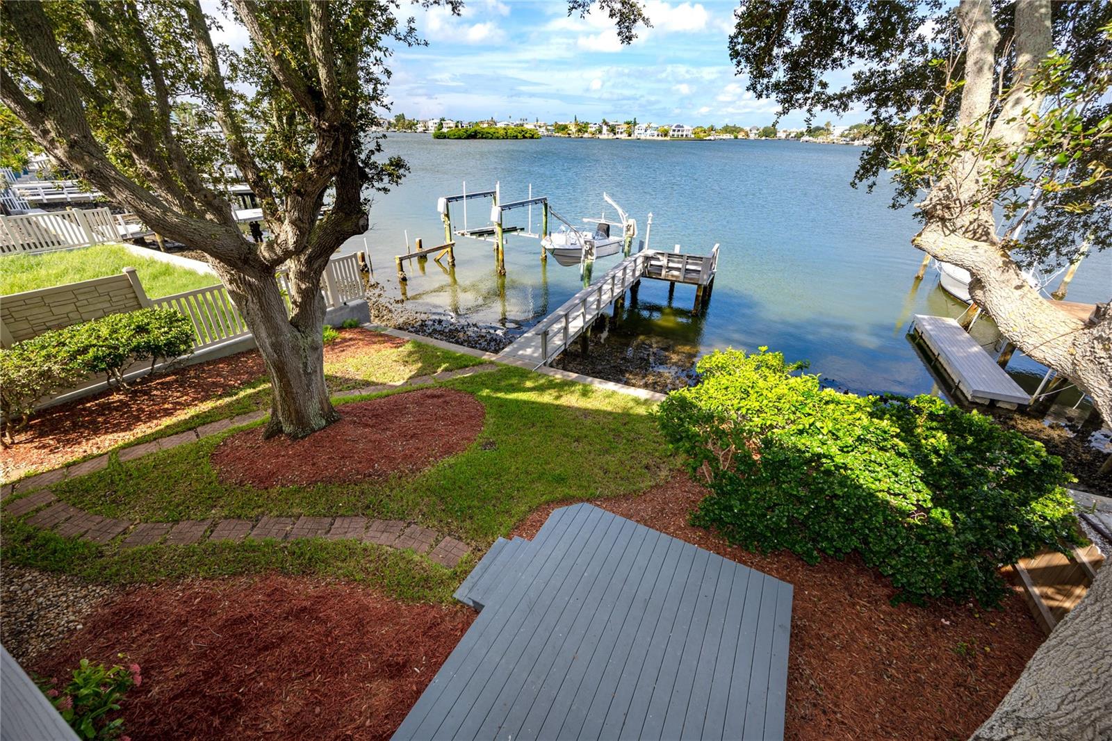 517 20 Ave, Indian Rocks Beach, FL 33785 photo