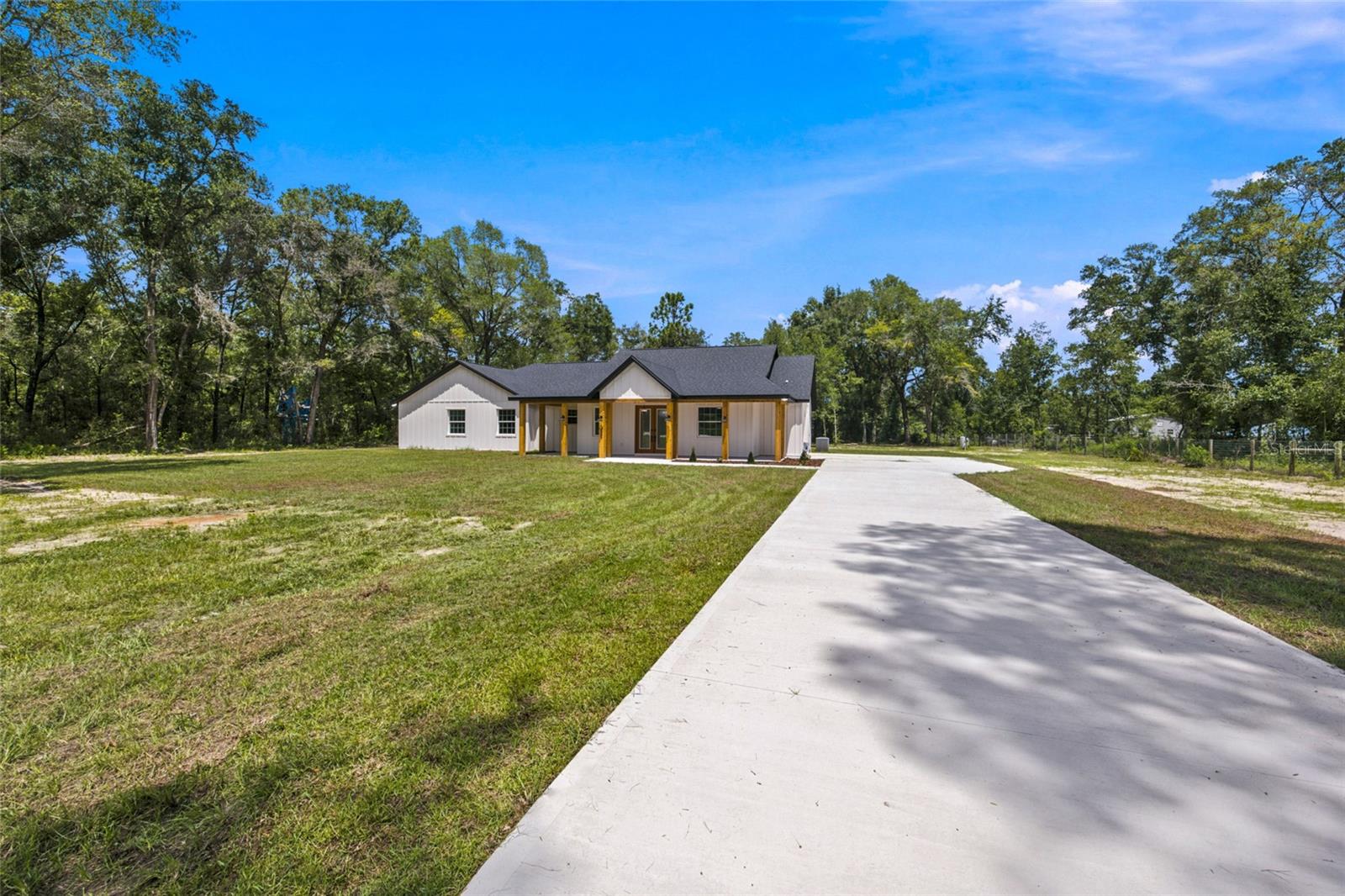12685 SW 94 Ln, Dunnellon, FL 34432 photo