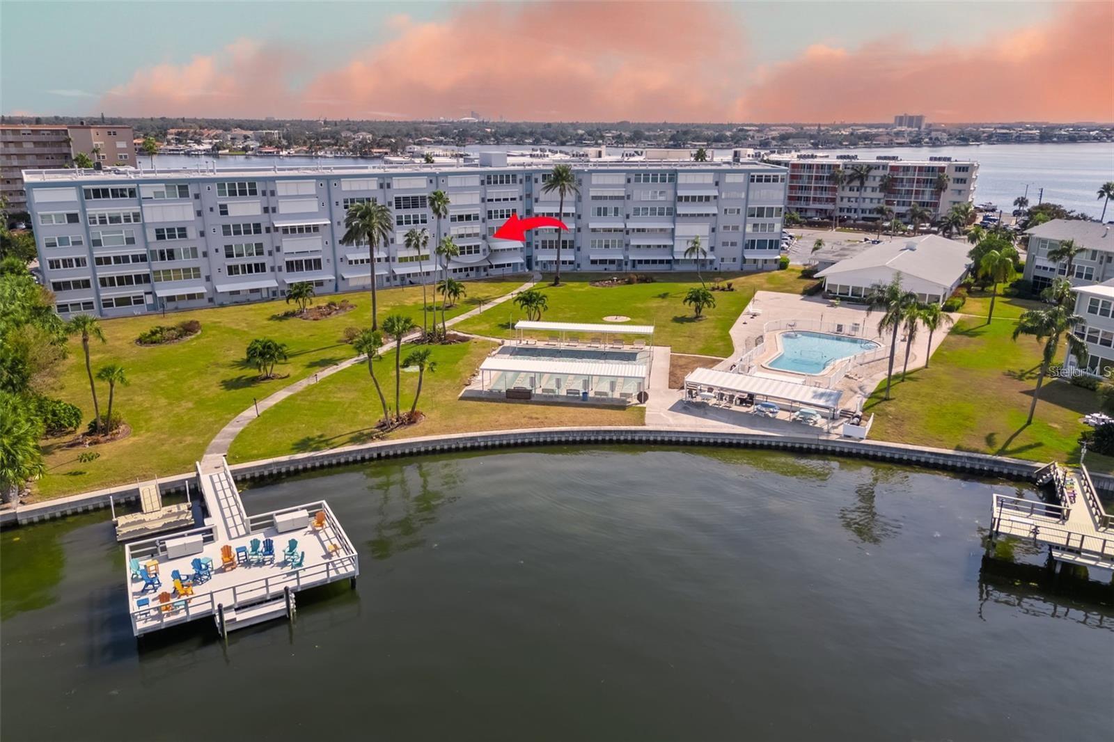 1868 Shore Dr #207, South Pasadena, FL 33707 photo