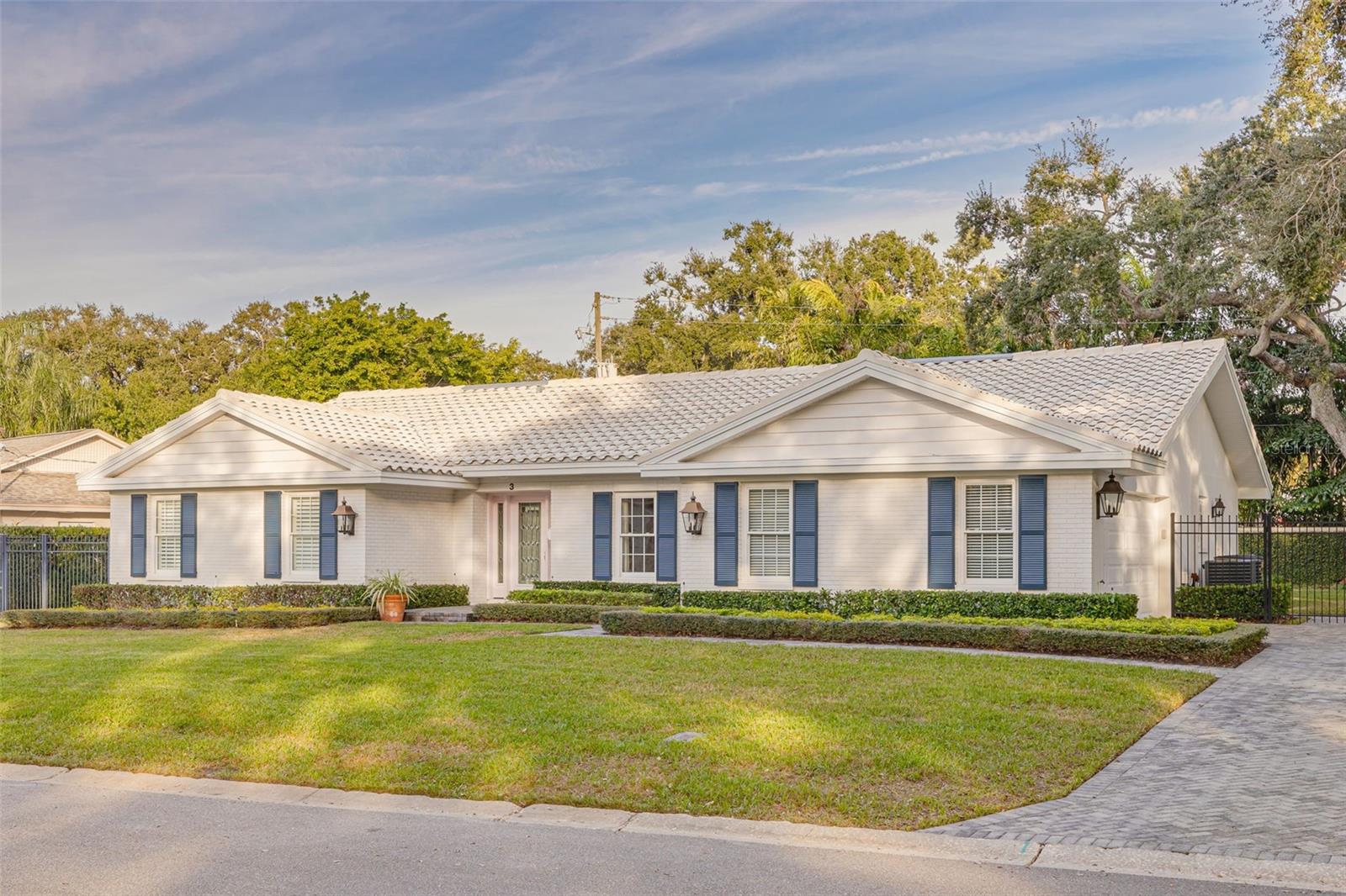 3 Eastwood Ln, Belleair, FL 33756 photo