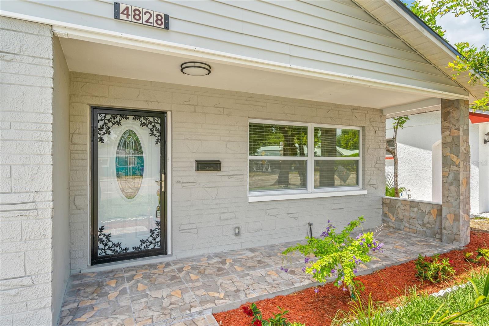 4828 22 Ave, Saint Petersburg, FL 33713 photo