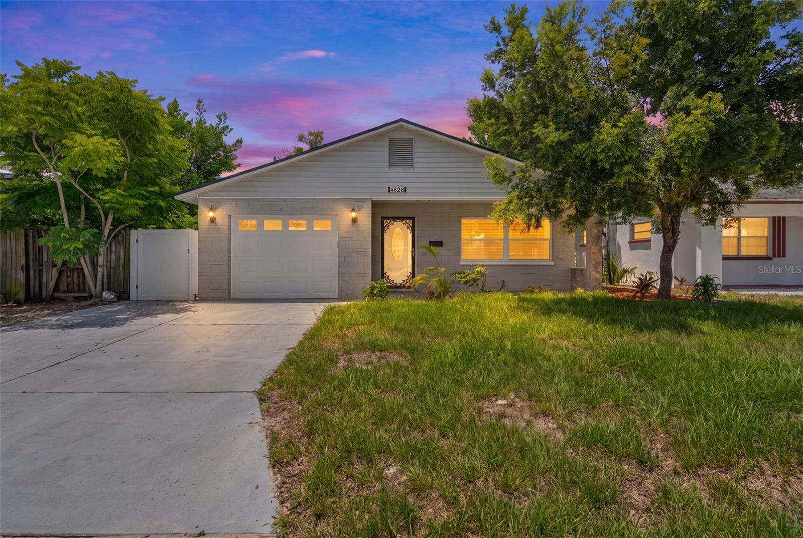 4828 22 Ave, Saint Petersburg, FL 33713