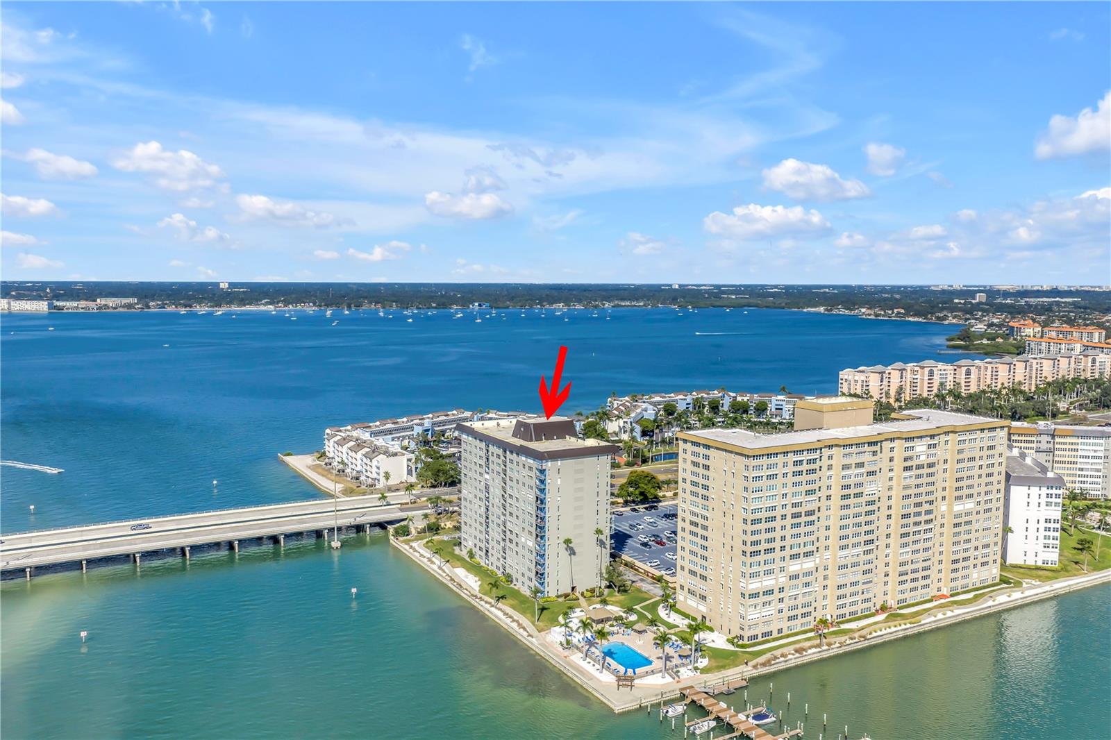 5220 Brittany Dr, Saint Petersburg, FL 33715