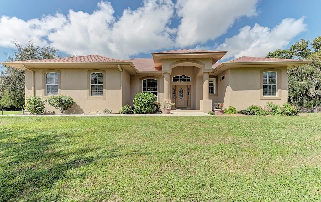 6930 69 St, Palmetto, FL 34221