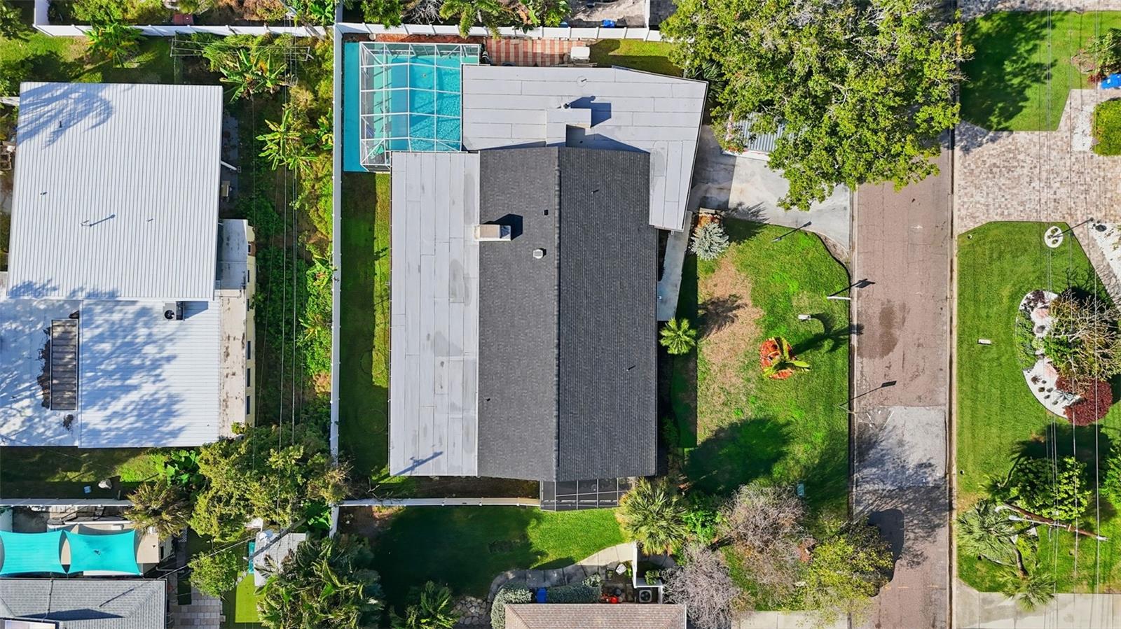 3944 49 Ave, Saint Petersburg, FL 33711 photo