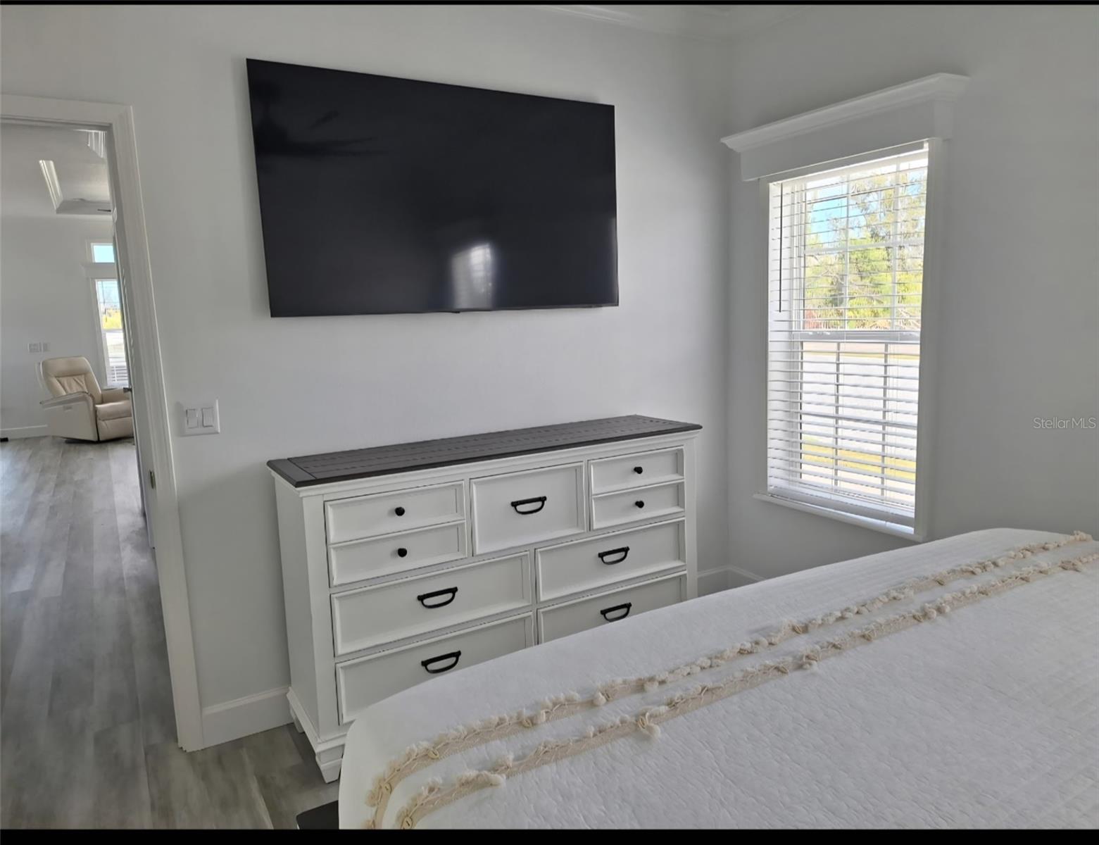 64 5 St, Bradenton, FL 34210 photo