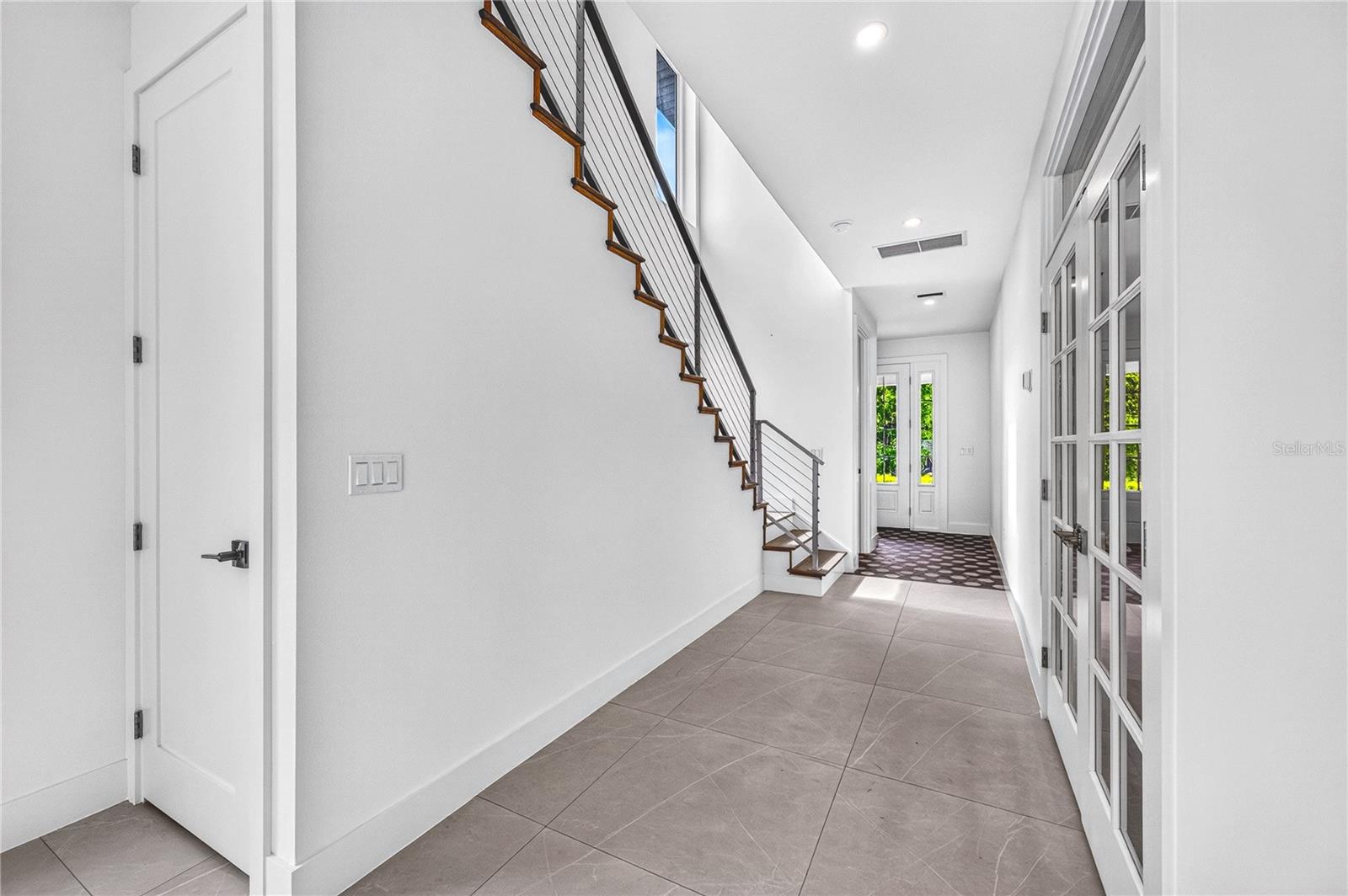 2590 Floyd St, Sarasota, FL 34239 photo