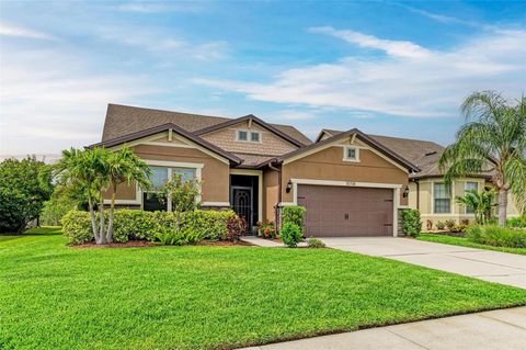 Single Family Residence in PARRISH FL 10708 52ND COURT.jpg