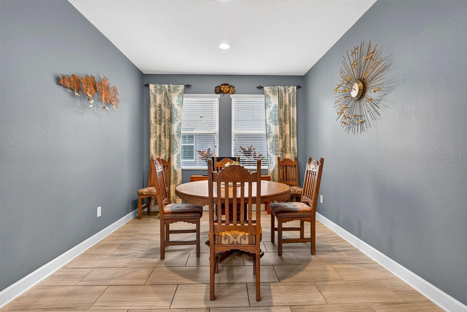 792 Rosemary Cir, Bradenton, FL 34212 photo