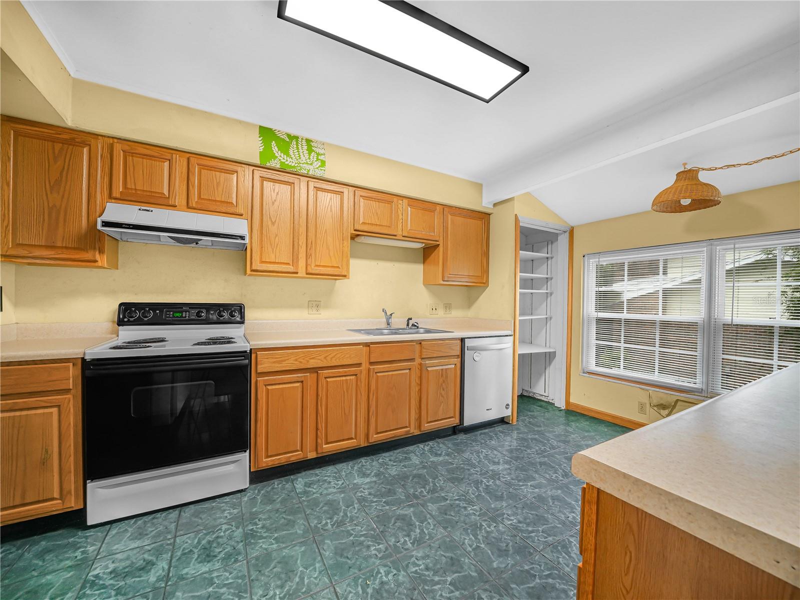 129 Lake Otis Rd, Winter Haven, FL 33884 photo