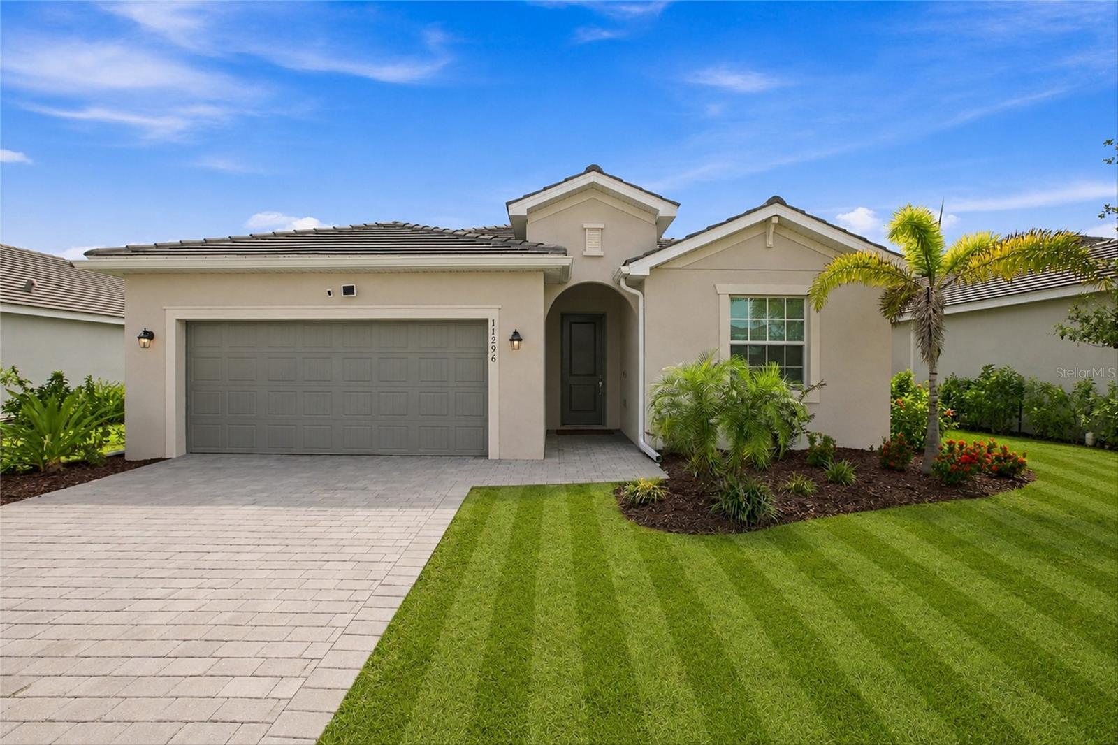 11296 Pinot Dr, Venice, FL 34293 photo