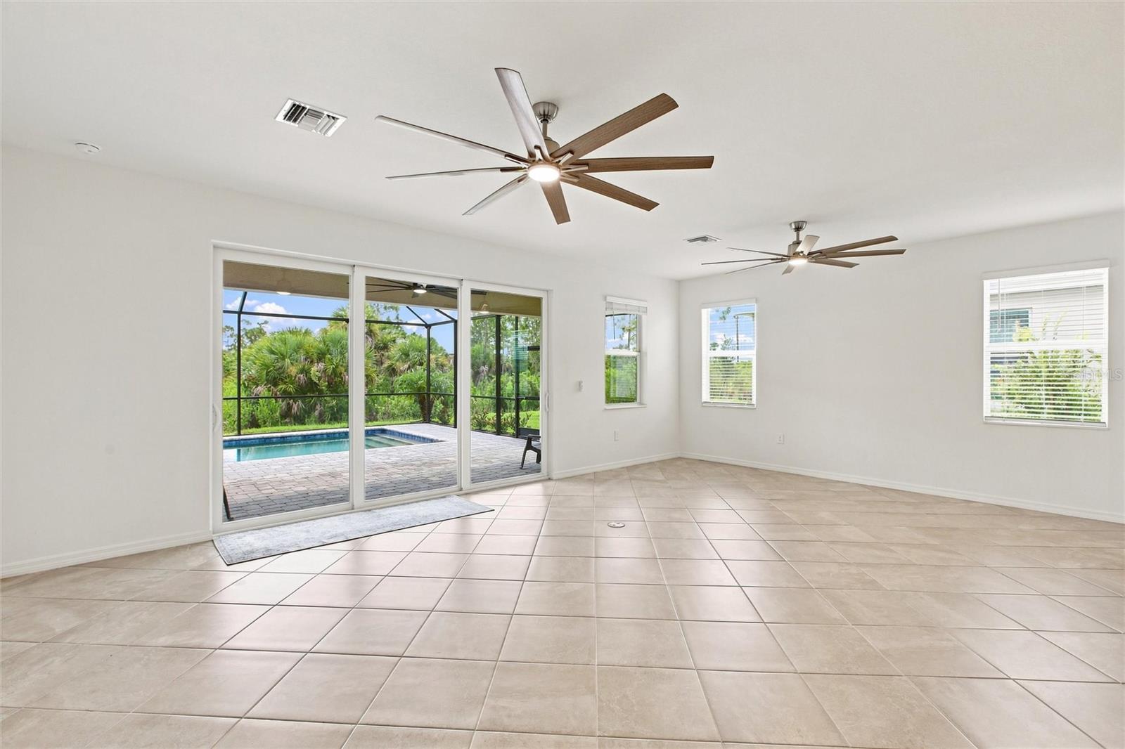 11296 Pinot Dr, Venice, FL 34293 photo