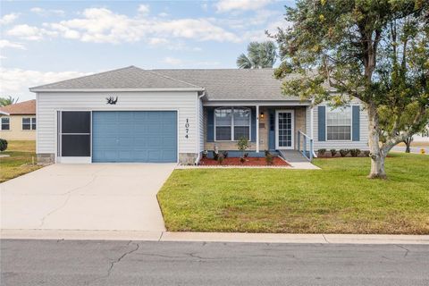 Single Family Residence in LAKELAND FL 1074 CANARY CIRCLE.jpg