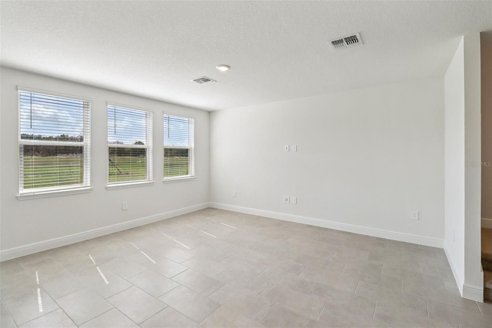 891 Sunshower Dr, Lady Lake, FL 32159 photo