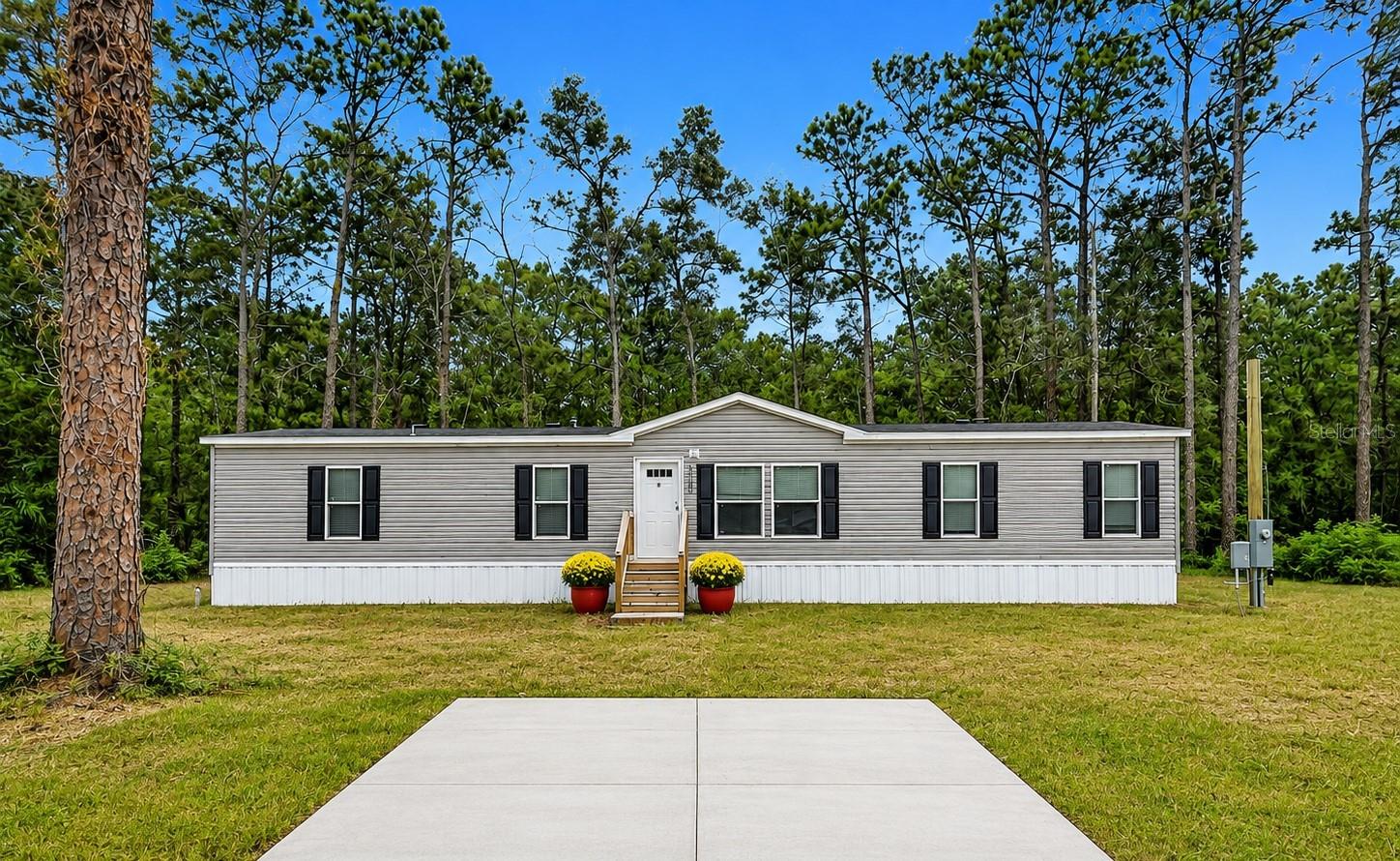 10055 Ohio Dr, Crystal River, FL 34428