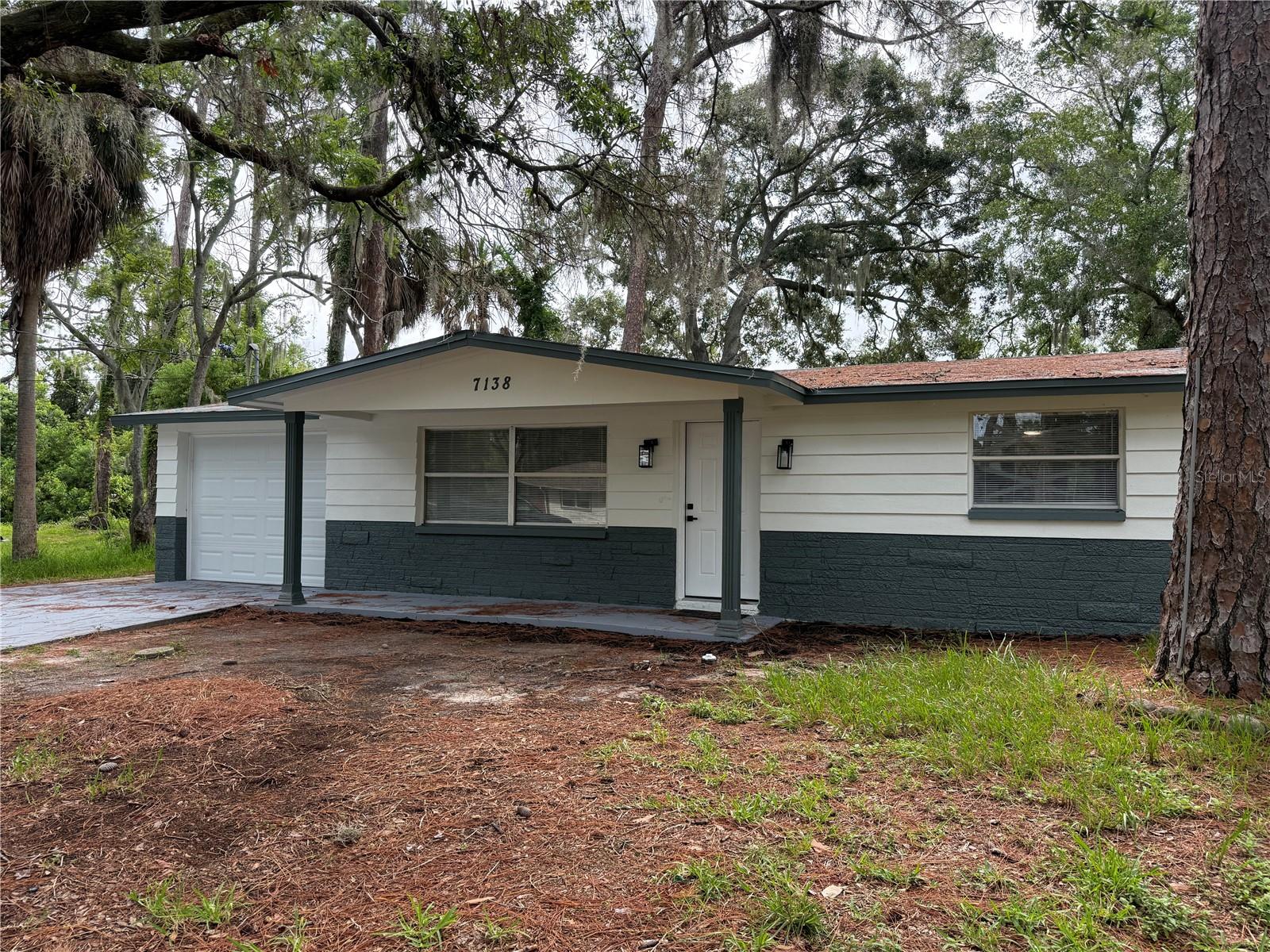 7138 Pinewood Dr, New Port Richey, FL 34652 photo