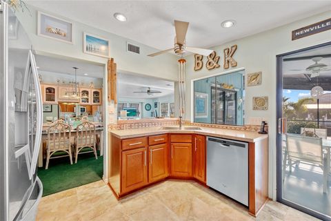 Manufactured Home in PUNTA GORDA FL 5464 RIVER BAY DRIVE 11.jpg