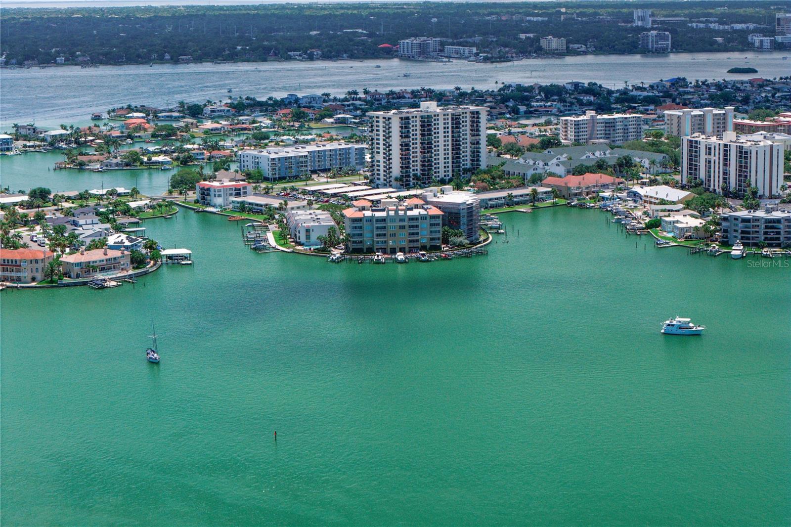 200 Skiff Pt, Clearwater Beach, FL 33767