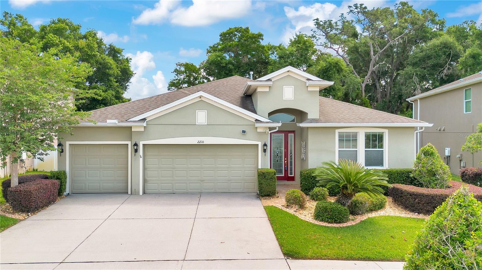 2210 Valterra Vista Way, Valrico, FL 33594