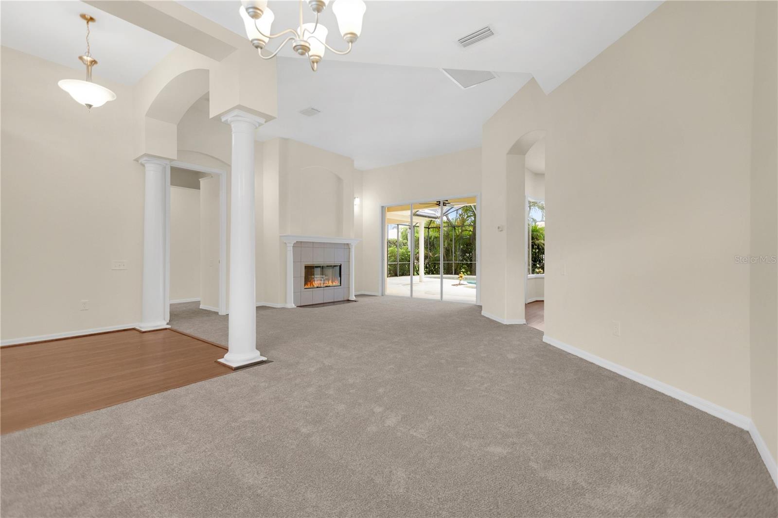 8018 Waterview Blvd, Bradenton, FL 34202 photo